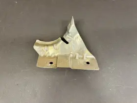 51487188044 BMW Fuel Tank Heatshield Insulation Right Bracket
