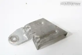 51717203489 BMW Front Left Fender Liner Mount Bracket 535I #3