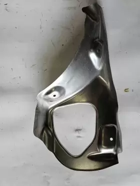6780418 BMW Mount Heat Shield Right Passenger 535I #3