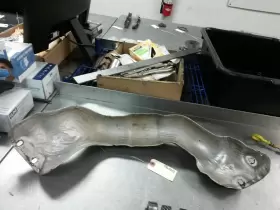 12579296 CHEVROLET Exhaust Crossover Heat Shield Impala #3
