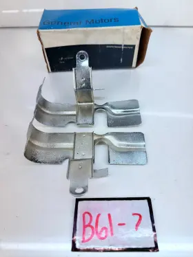 3917664 CORVETTE Nos Spark Plug Heat Shield Gm