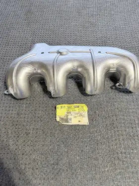 1257-1614 GM Exhaust Manifold Heat Shield