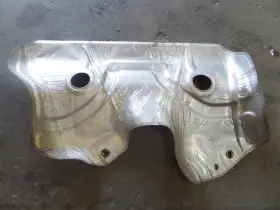 LR003270 LAND ROVER Exhaust Heat Shield Manifold #3