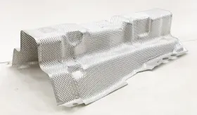 LR094446 LAND ROVER Floor Pan Center Heat Shield Sport