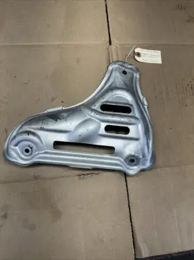 17167-37080 TOYOTA Exhaust Manifold Header Heat Shield CT200H #2