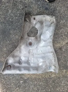 1716725040 TOYOTA Venza Exhaust Manifold Heat Insulation
