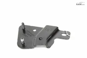 32130770 VOLVO Front Passenger Heat Shield Mount Bracket XC40