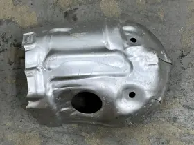 32299070 VOLVO Front Engine Exhaust Down Pipe Heat Shield Awd