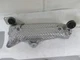 Mercedes-Benz OM642 bracket right air intake A6420903141 mint condition 40 km